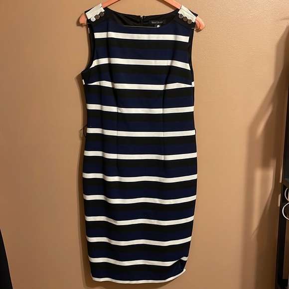 White House Black Market Dresses & Skirts - White House Black Market Dress